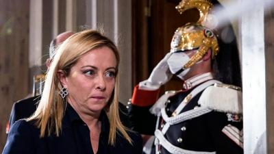 “Idiotas”. Primeira-ministra italiana paga do próprio bolso dívida de quatro turistas na Albânia - TVI