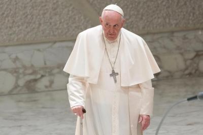 Papa pede Natal com menos gastos e mais doações para os ucranianos - TVI