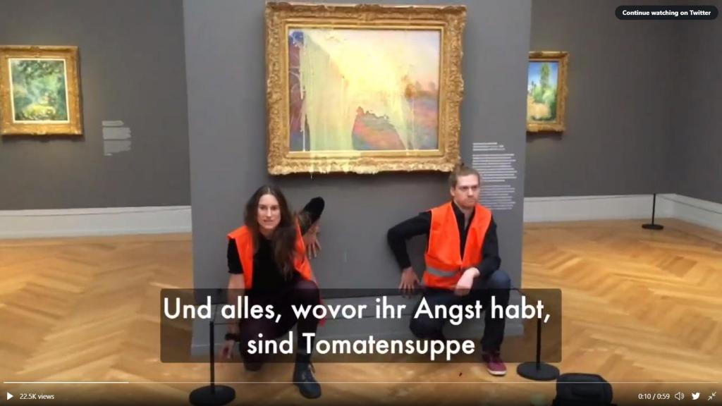 Ativistas atiram puré a quadro de Monet