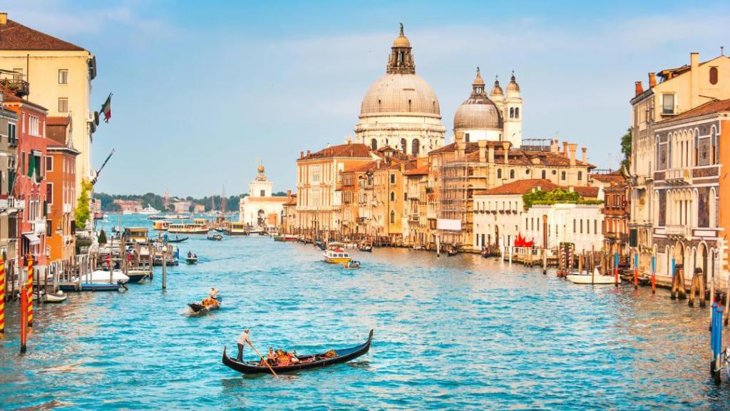 Turistas roubam Gôndola e acabam detidos em Veneza