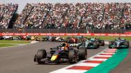 Max Verstappen lidera pelotão no Grande Prémio do México em Fórmula 1