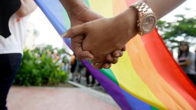 Mais de 90 pessoas LGBT+ foram sujeitas a práticas de conversão em Portugal. "Fiquei surpreendido. Como é que isto é uma prática assim tão corrente?" - TVI