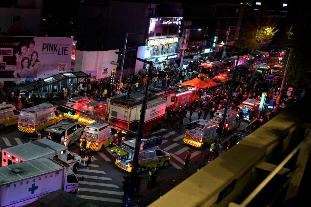 Debandada em Seul, Coreia do Sul (AP Photo)