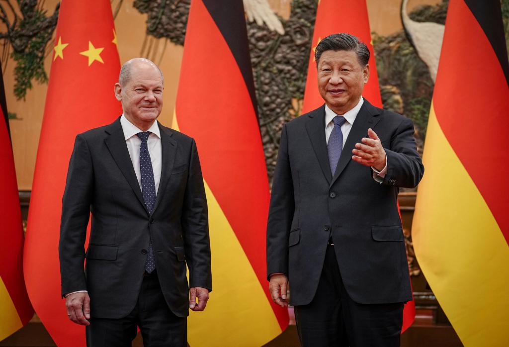 Olaf Scholz e Xi Jinping (Associated Press)