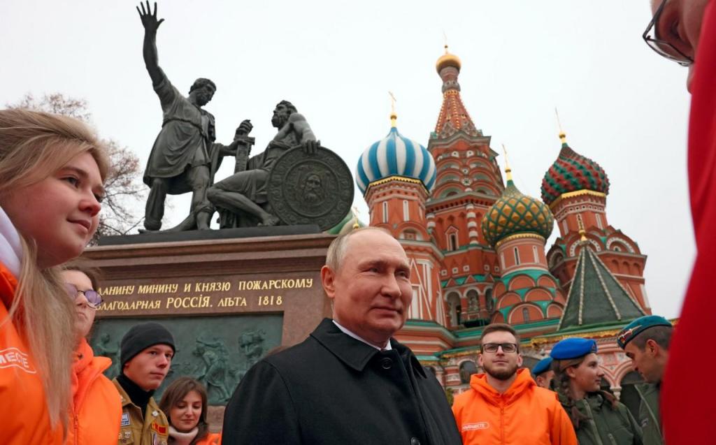 Vladimir Putin no Dia da Unidade da Rússia (Foto: Mikhail Metzel/Pool Photo via AP)