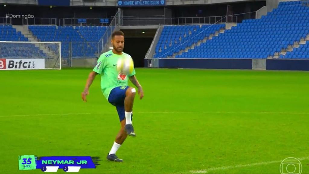 VÍDEO: Neymar esbanja qualidade em domínio de bola e leva torcida ao  delírio