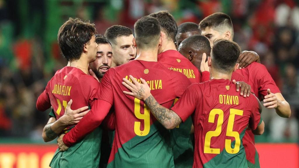 Portugal festeja o 2-0 à Nigéria