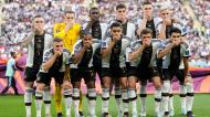 Jogadores da Alemanha tapam a boca em protesto contra censura da FIFA