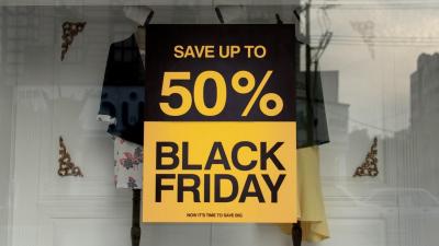 Este grupo de consumidores conclui que apenas uma em cada 50 ofertas da Black Friday está a um preço mais baixo do que antes (ou depois) - TVI