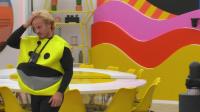 Miguel Vicente «leva tudo à frente» vestido de Pac-Mac - Big Brother