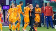 Daley e Danny Blind celebram golo dos Países Baixos aos Estados Unidos