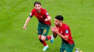 Bernardo Silva e Gonçalo Ramos festejam o 1-0 no Portugal-Suíça