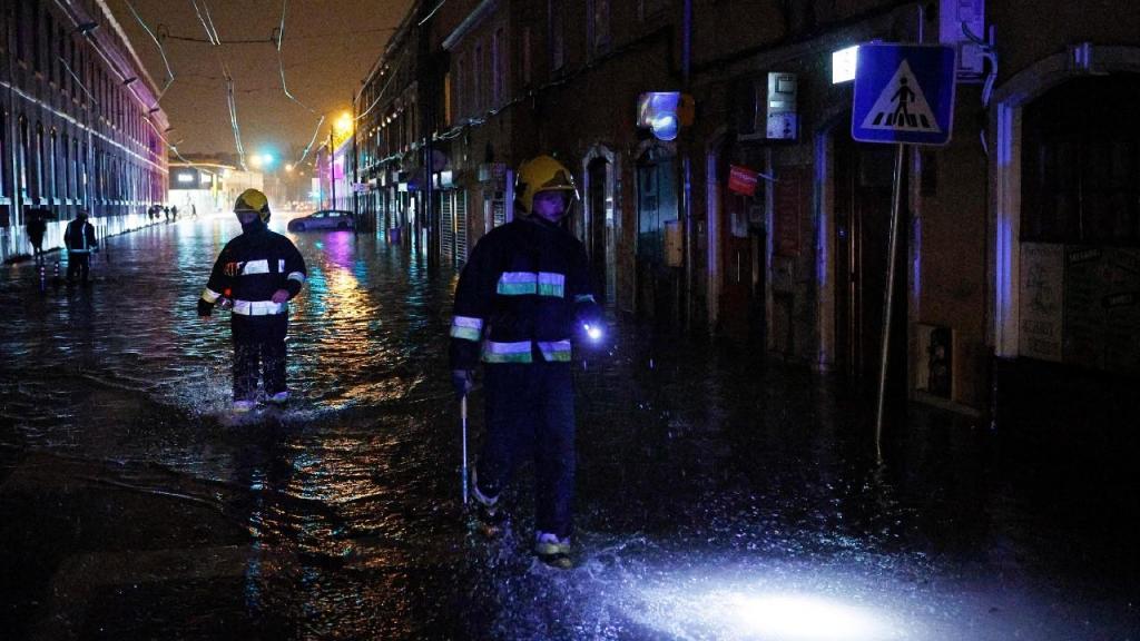 Inundações em Lisboa, 7 de dezembro (foto: António Pedro Santos/Lusa)