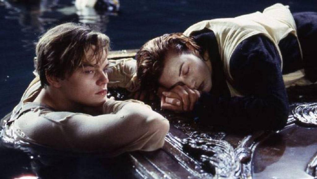 Jack (Leonardo DiCaprio) e Rose (Kate Winslet) em "Titanic" (DR)