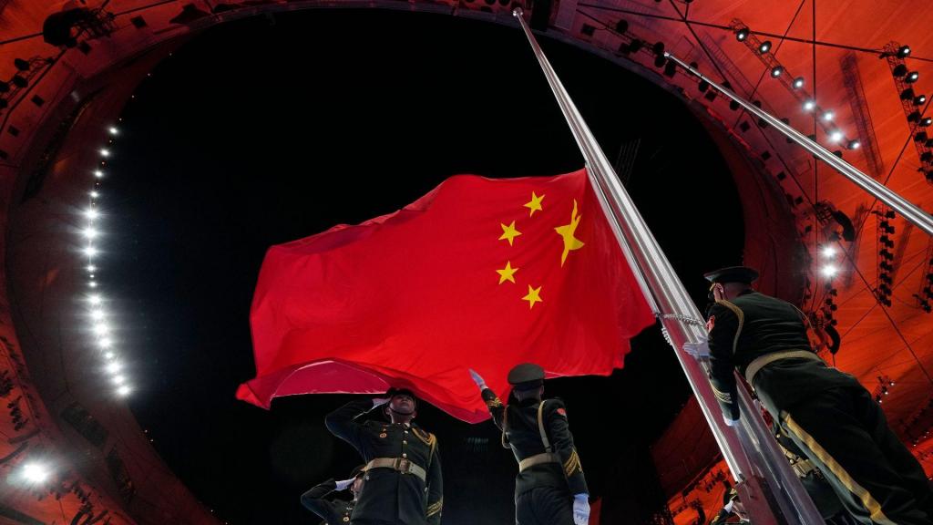 Bandeira da China (AP Photo/Natacha Pisarenko)