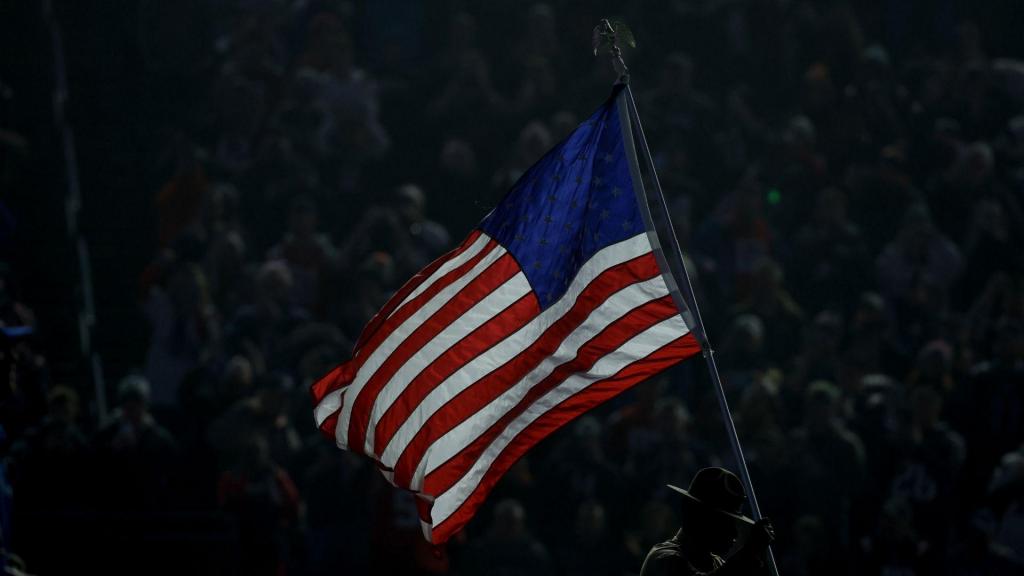 Bandeira dos Estados Unidos (AP Photo/Stew Milne)