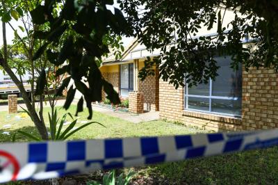 Dois adolescentes acusados de homicídio durante invasão domiciliária em Brisbane, na Austrália - TVI
