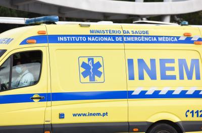 Jovem de 24 anos morre em colisão entre automóvel e camião no IP2 em Nisa - TVI