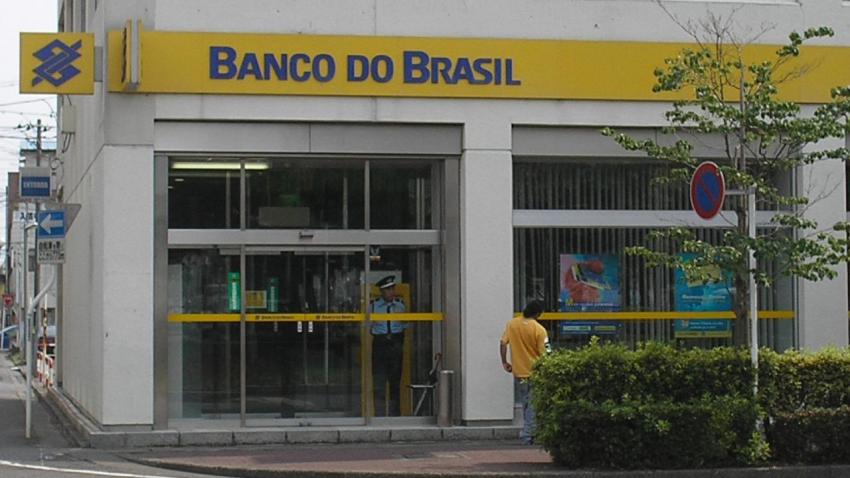 Banco do Brasil - AWAY