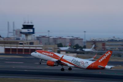 Easyjet com 16 voos cancelados hoje devido a greve em Portugal - TVI