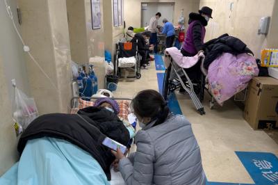 Hospitais chineses registaram 83 mil mortes desde o fim da estratégia ‘zero covid’ - TVI
