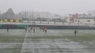 Frio, vento e chuva: as incríveis condições de um jogo de sub-11 na AF Porto