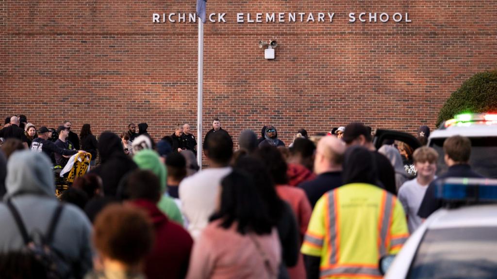 Escola primária Richneck (Billy Schuerman/AP)
