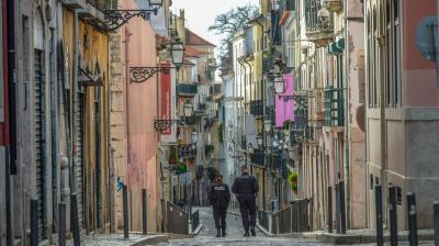 "É impossível ter centenas de atestados num único edifício”. Câmara de Lisboa pede que sejam denunciados casos de sobrelotação de habitações - TVI