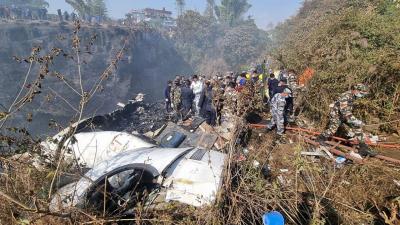 Corpos das vítimas de queda de avião no Nepal começaram a ser devolvidos às famílias - TVI