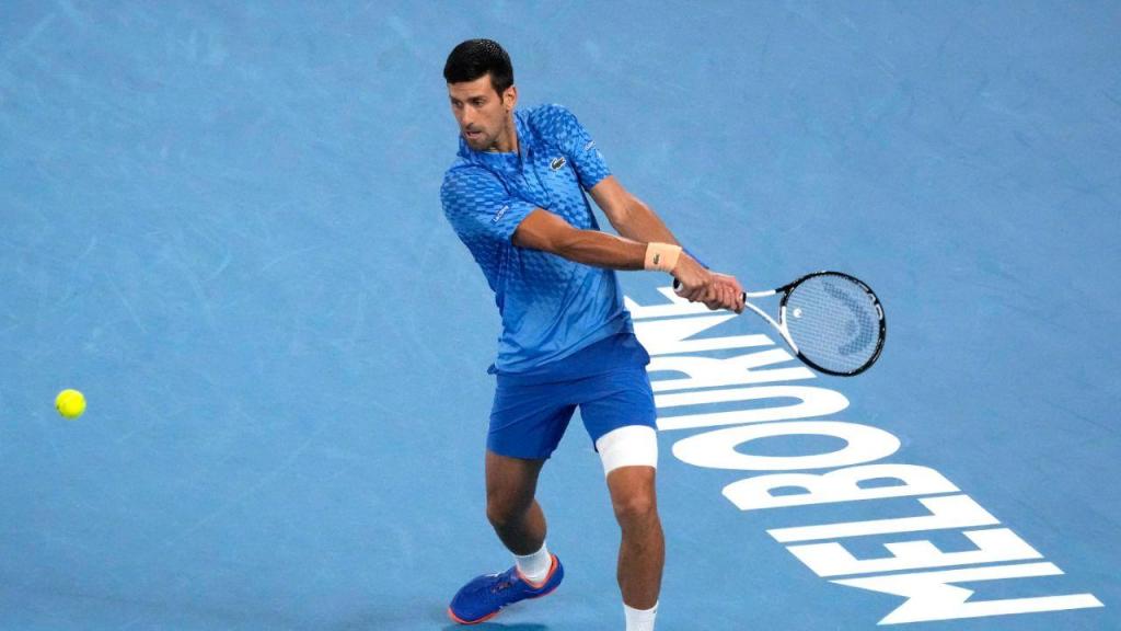 Novak Djokovic no Open da Austrália (AP Photo/Aaron Favila)