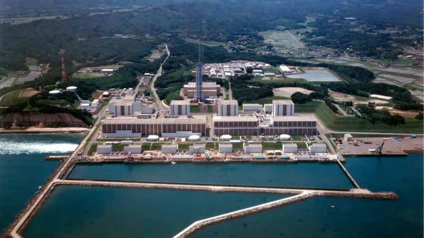 Central nuclear de Fukushima - AWAY