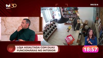 Cláudio Ramos impressionado com facilidade em que assaltante rouba loja em pleno dia - TVI