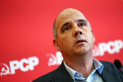 PCP acusa Governo de querer pôr a TAP nas “asas dos alemães” e “desmantelar o país” - TVI