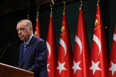 Erdogan anuncia morte de líder do Daesh - TVI