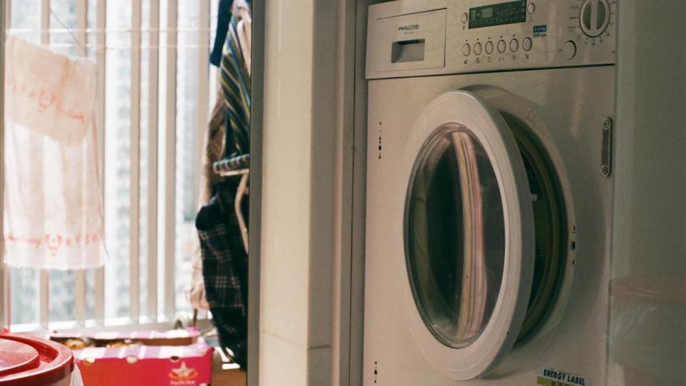 Máquina de lavar roupa - AWAY