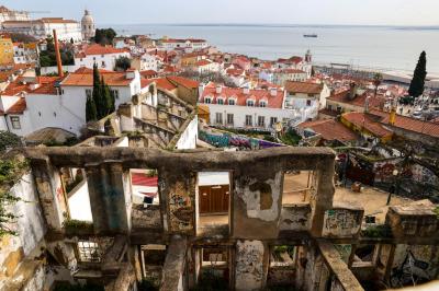 FMI alerta que preços das casas estão sobrevalorizados 20% em Portugal - TVI