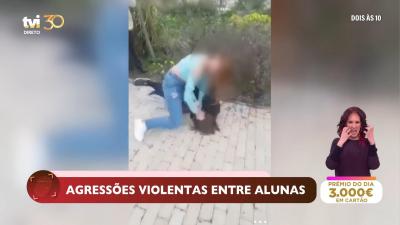 Agressões violentas entre alunas de 13 e 15 anos - TVI