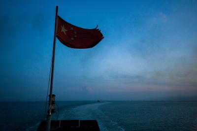 Barco de pesca chinês naufraga no Índico. Os 39 tripulantes estão desaparecidos - TVI