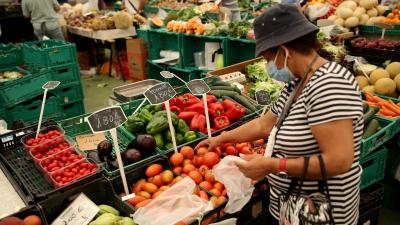 Governo admite reduzir IVA dos alimentos se preços descerem mesmo - TVI