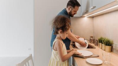 Rotina matinal: as tarefas domésticas que deve fazer sempre antes de sair de casa - TVI
