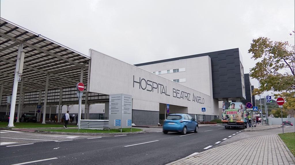 Utentes do Hospital de Loures culpam Governo pelo fecho da urgência pediátrica