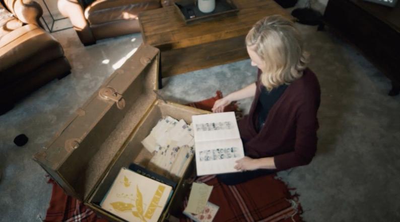 Família encontra centenas de velhas cartas de amor escondidas no sotão. Foto: KCRA