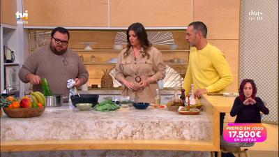Rúben Pacheco Correia faz lasanha saudável, com um toque português, que vai querer experimentar! - TVI