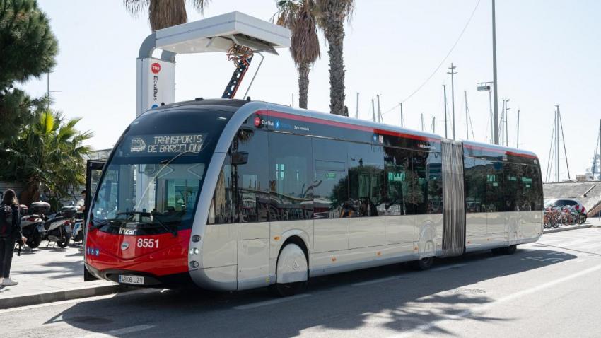 Autocarros elétricos em Barcelona - AWAY