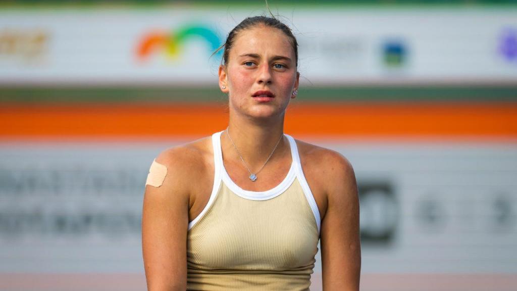 Tenista ucraniana se nega a cumprimentar rival russa em torneio Miami Open