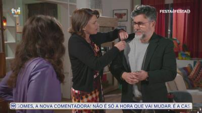 Dr. Teixeira questiona Josefa: «Gostam muito de tirar a roupa às pessoas, não é?» - TVI