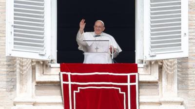 Ritos pascais sem o Papa? Internamento de Francisco deixa a sua presença em suspenso - TVI