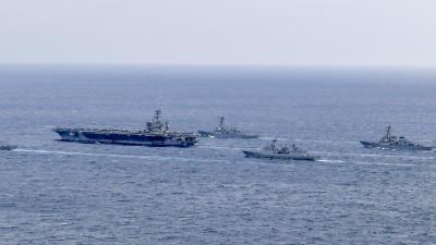 Seul, Washington e Tóquio iniciam manobras militares navais perto da península coreana - TVI