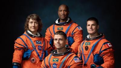 NASA anuncia nomes dos quatro astronautas da missão à Lua e, pela primeira vez, há uma mulher, um afroamericano e um canadiano - TVI