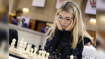 “Não conseguia parar de olhar para ti.” Anna Cramling revela os comentários indesejados que recebeu por jogar xadrez - TVI